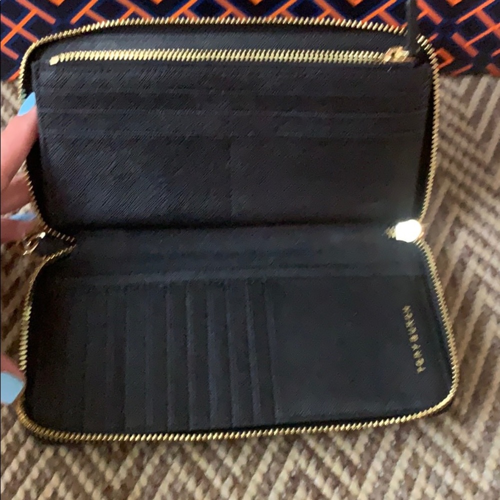 NWT last one❤️Authentic Tory Burch Wristlet Wallet - Picture 7 of 8